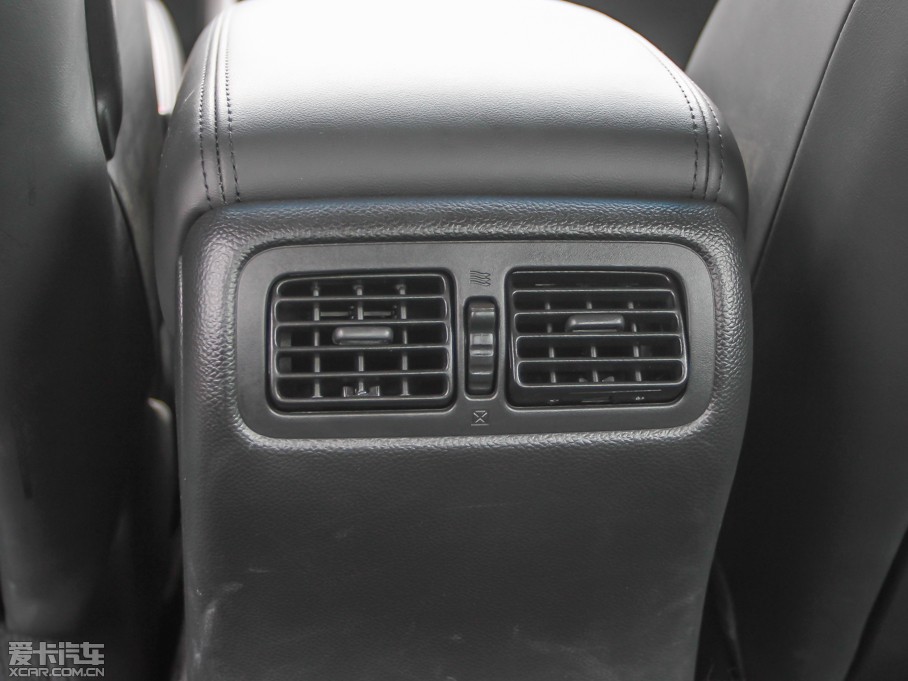 2013ӢGϵ G25 Sedan STC