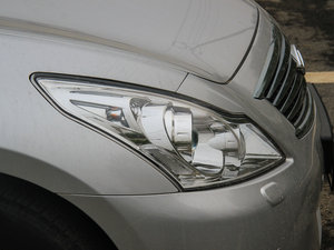 2013G25 Sedan A\Ӱ ^