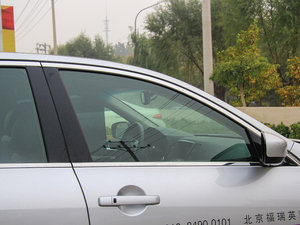 2013G25 Sedan A\Ӱ ^