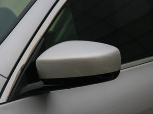 2013G25 Sedan A\(yn)(dng) (x)(ji)^