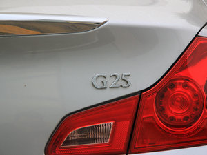 2013G25 Sedan A\Ӱ ^