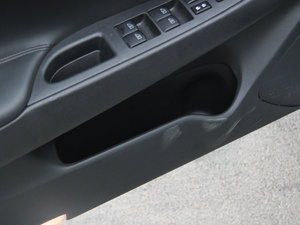 2013G25 Sedan A\(yn)(dng) ǰT(mn)(ch)g