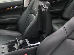 2013G25 Sedan A\Ӱ g