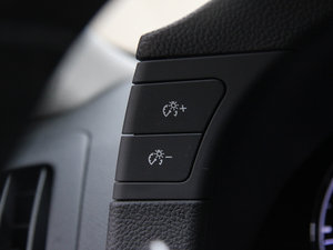 2013G25 Sedan A\Ӱ п؅^