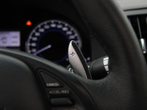 2013G25 Sedan A\Ӱ п؅^