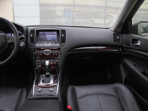 2013G25 Sedan A\Ӱ п؅^