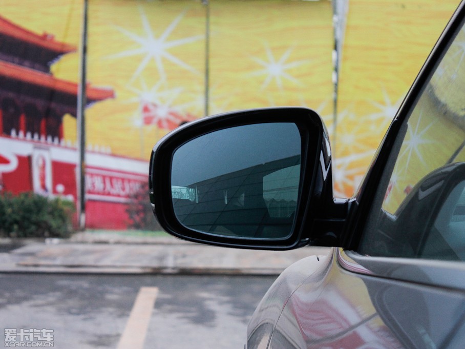 2013ӢQX50(M) 25 (q)Ű