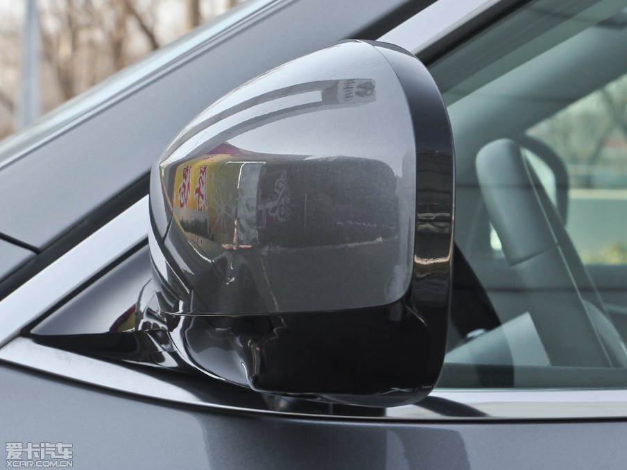 2013ӢQX50(M) 25 򌃞Ű