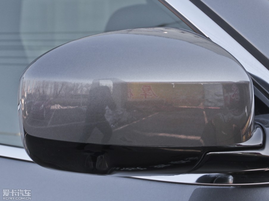 2013ӢQX50(M) 25 򌃞Ű