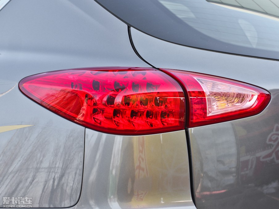 2013ӢQX50(M) 25 򌃞Ű