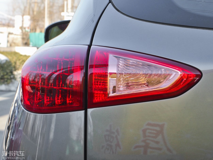 2013ӢQX50(M) 25 򌃞Ű