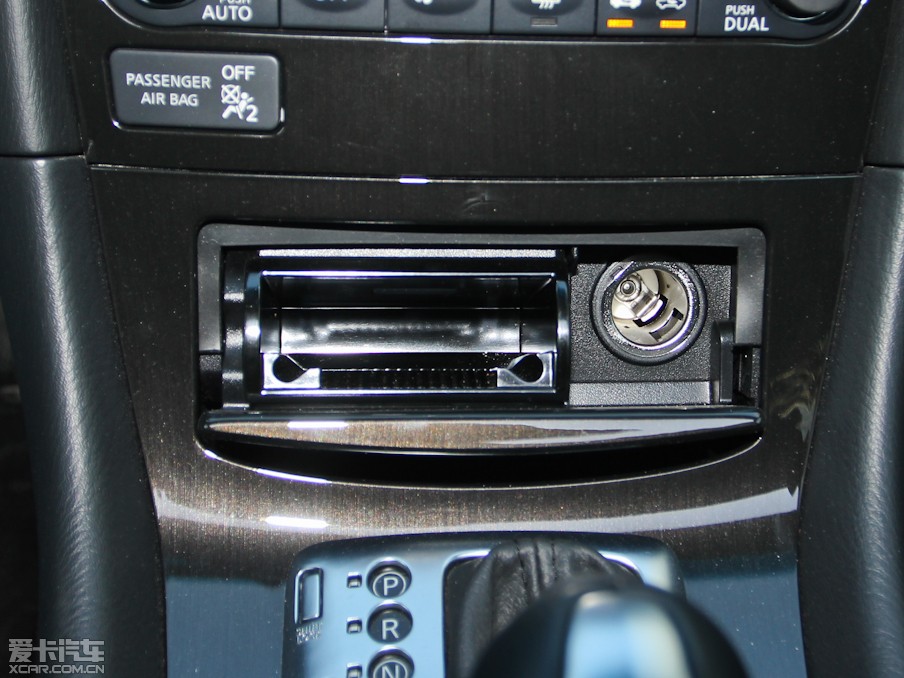 2013ӢQX50(M) 25 򌃞Ű