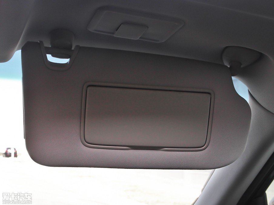 2013ӢQX50(M) 25 򌃞Ű