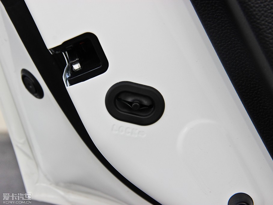 2013ӢQX50(M) Ŀ 2.5L Ű