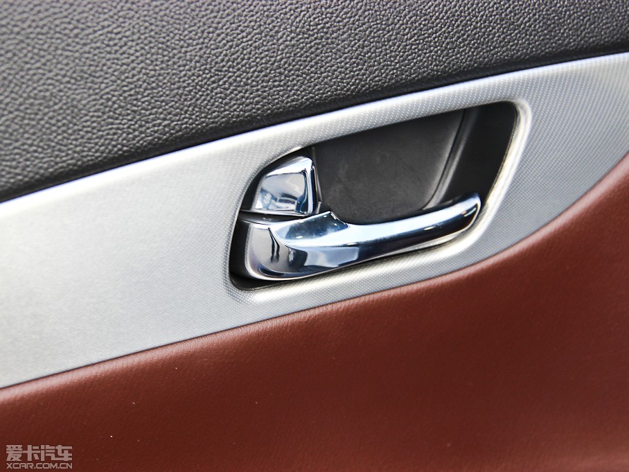 2013ӢQX50(M) Ŀ 2.5L Ű