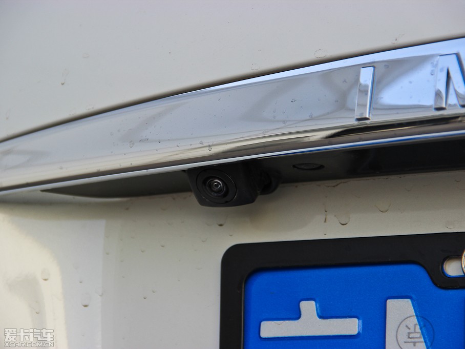 2013ӢQX50(M) Ŀ 2.5L (q)Ű