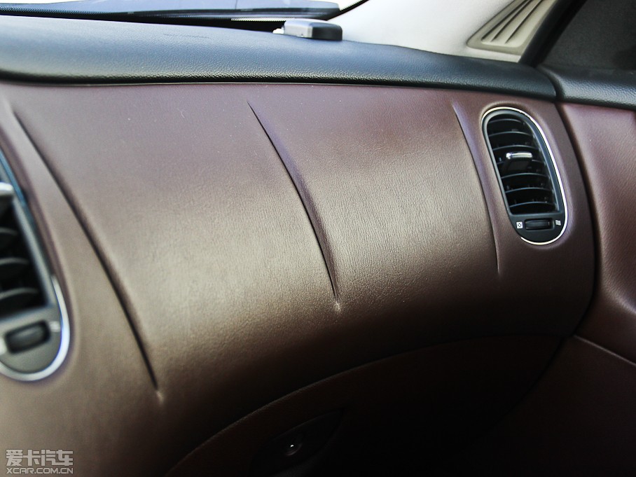 2013ӢQX50(M) Ŀ 2.5L Ű