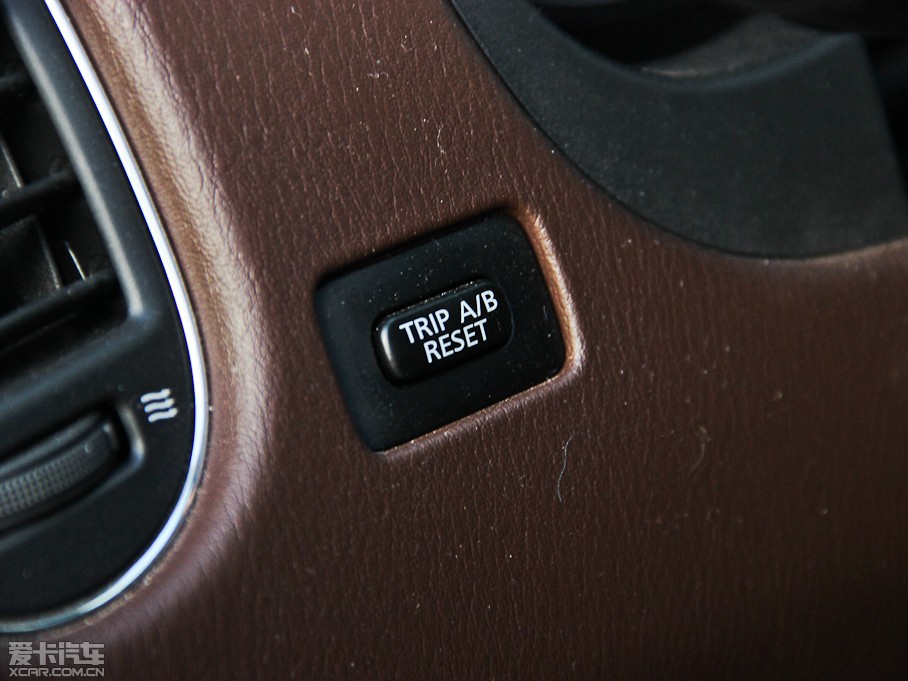 2013ӢQX50(M(jn)) Ŀ 2.5L (q)Ű