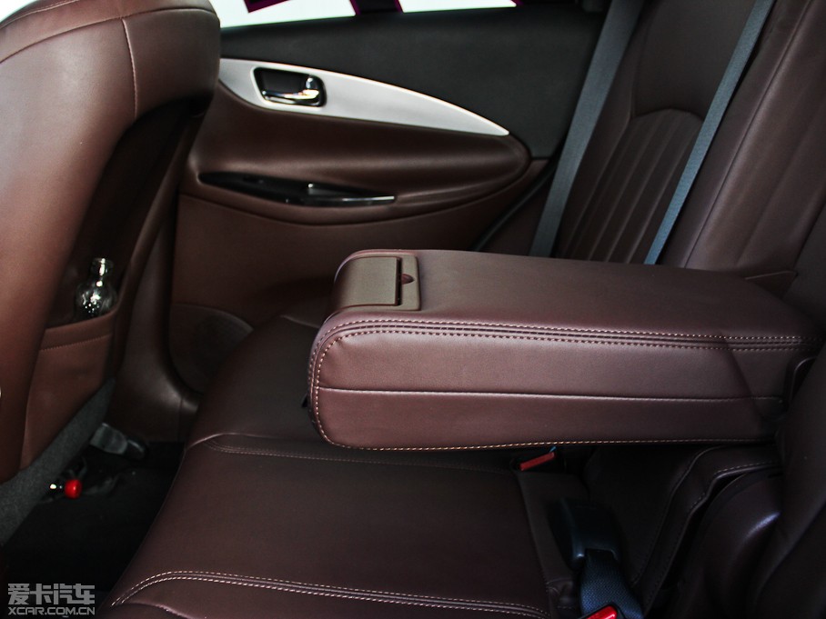 2013ӢQX50(M) Ŀ 2.5L Ű