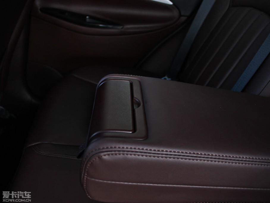 2013ӢQX50(M) Ŀ 2.5L Ű