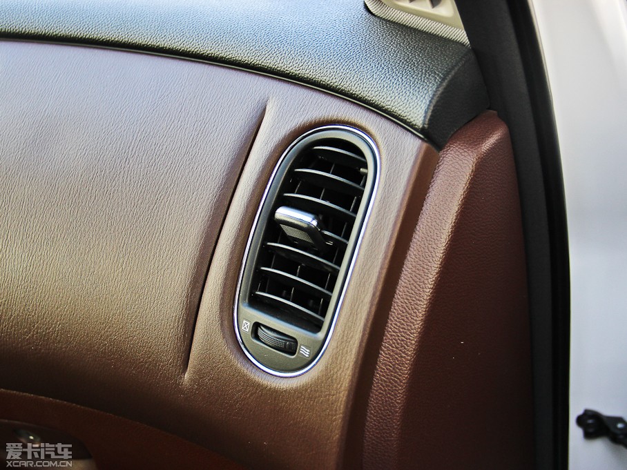 2013ӢQX50(M) Ŀ 2.5L Ű