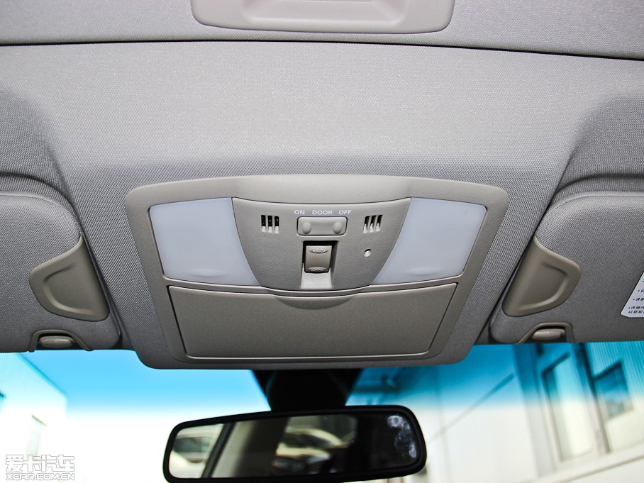 2013ӢQX50(M(jn)) Ŀ 2.5L (q)Ű