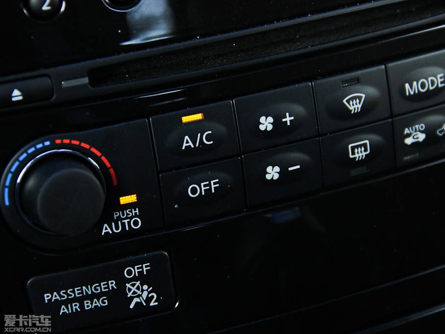 2013ӢQX50(M(jn)) Ŀ 2.5L (q)Ű