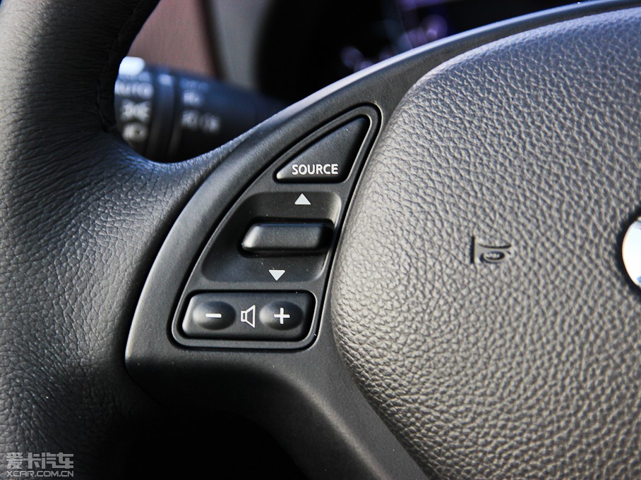 2013ӢQX50(M) Ŀ 2.5L Ű