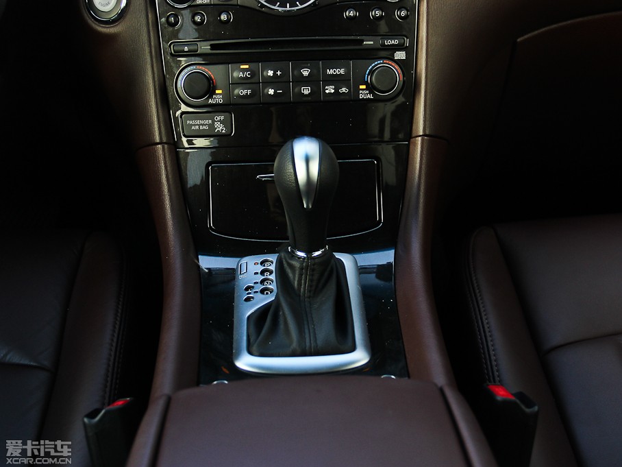 2013ӢQX50(M(jn)) Ŀ 2.5L (q)Ű