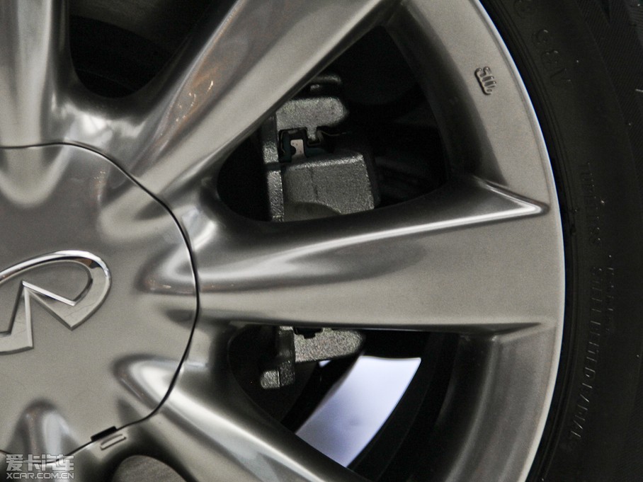 2013ӢQX50(M) Ŀ 2.5L 򌃞Ű