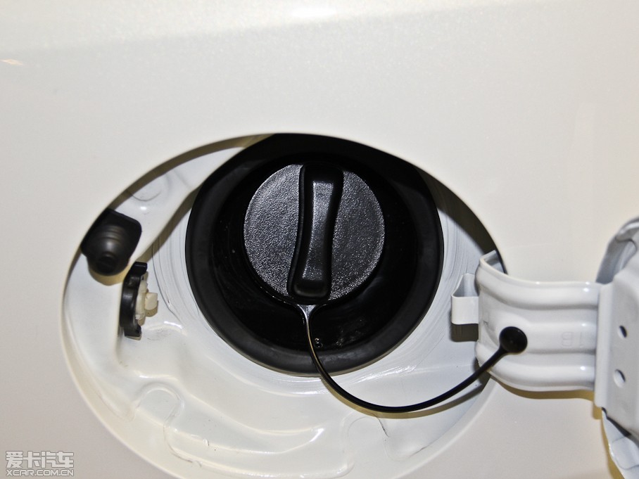 2013ӢQX50(M) Ŀ 2.5L (q)(yu)Ű