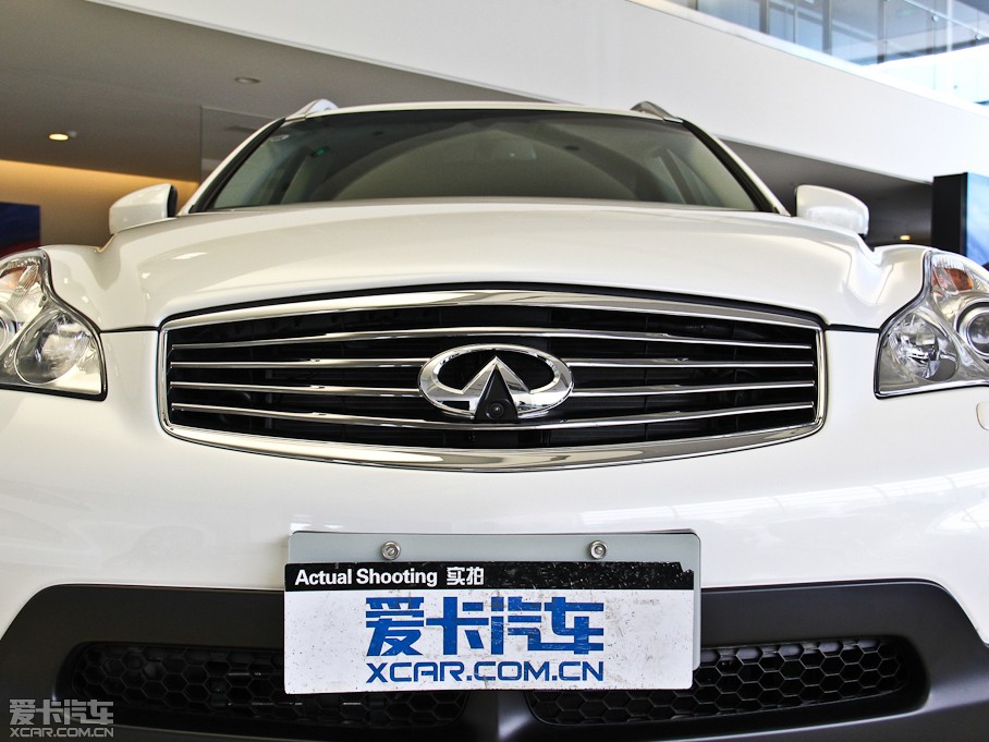 2013ӢQX50(M) Ŀ 2.5L 򌃞Ű