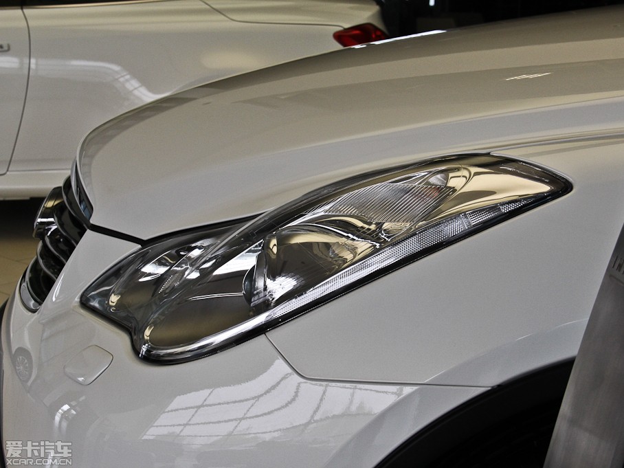 2013ӢQX50(M) Ŀ 2.5L 򌃞Ű