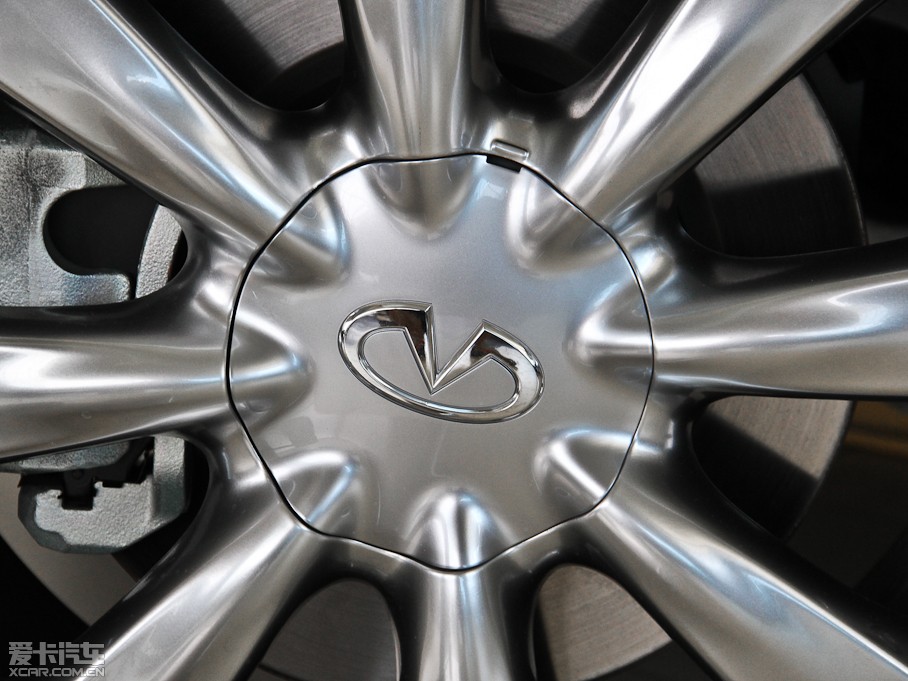 2013ӢQX50(M) Ŀ 2.5L 򌃞Ű