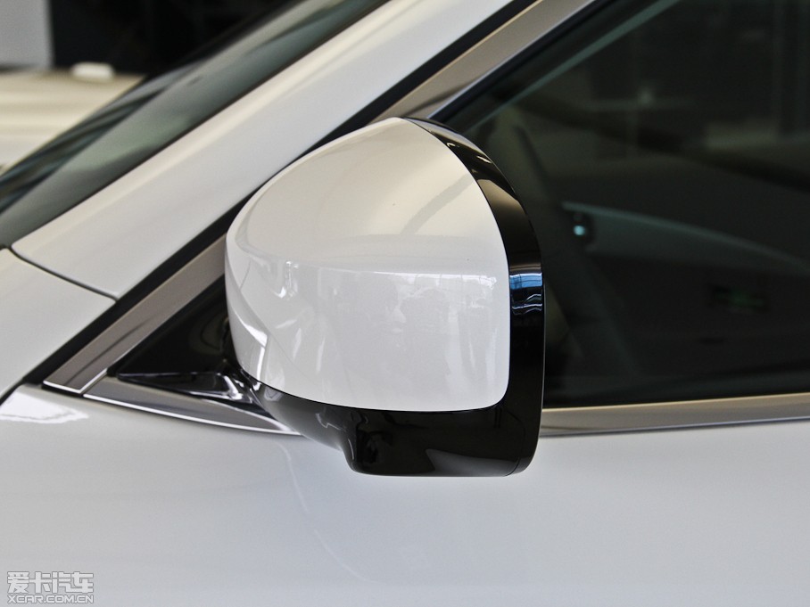 2013ӢQX50(M) Ŀ 2.5L 򌃞Ű