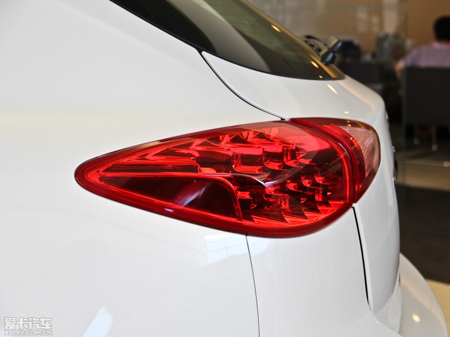 2013ӢQX50(M) Ŀ 2.5L 򌃞Ű