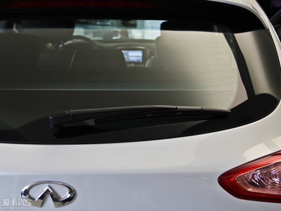 2013ӢQX50(M) Ŀ 2.5L (q)(yu)Ű