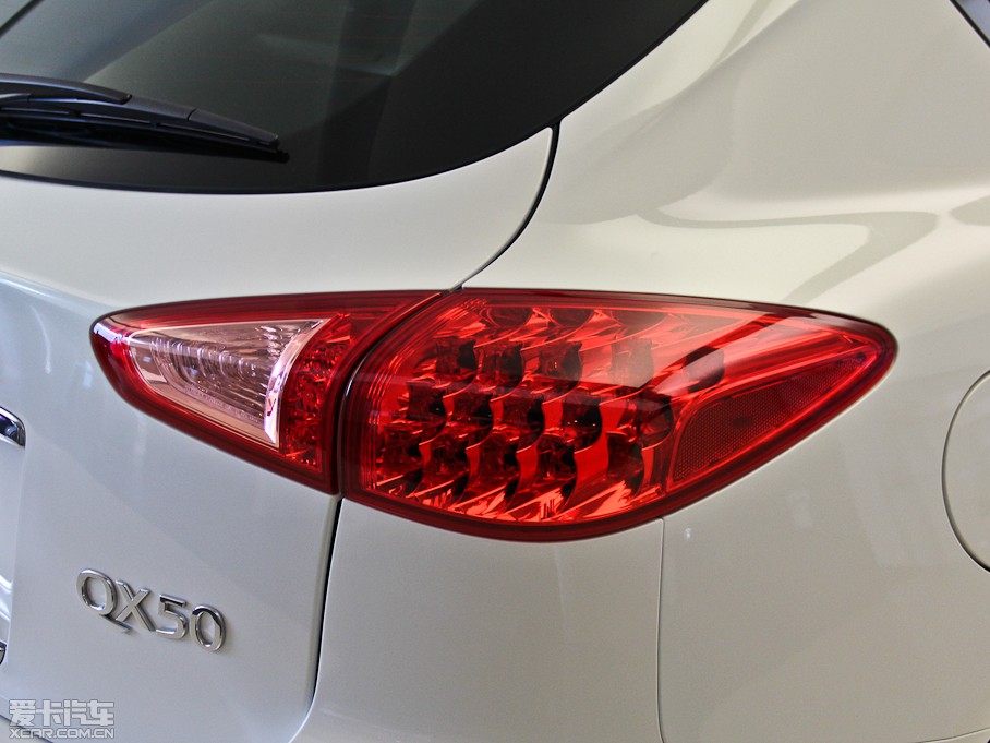 2013ӢQX50(M) Ŀ 2.5L 򌃞Ű