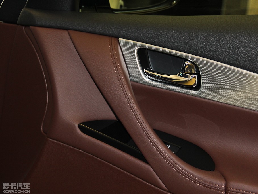 2013ӢQX50(M) Ŀ 2.5L 򌃞Ű