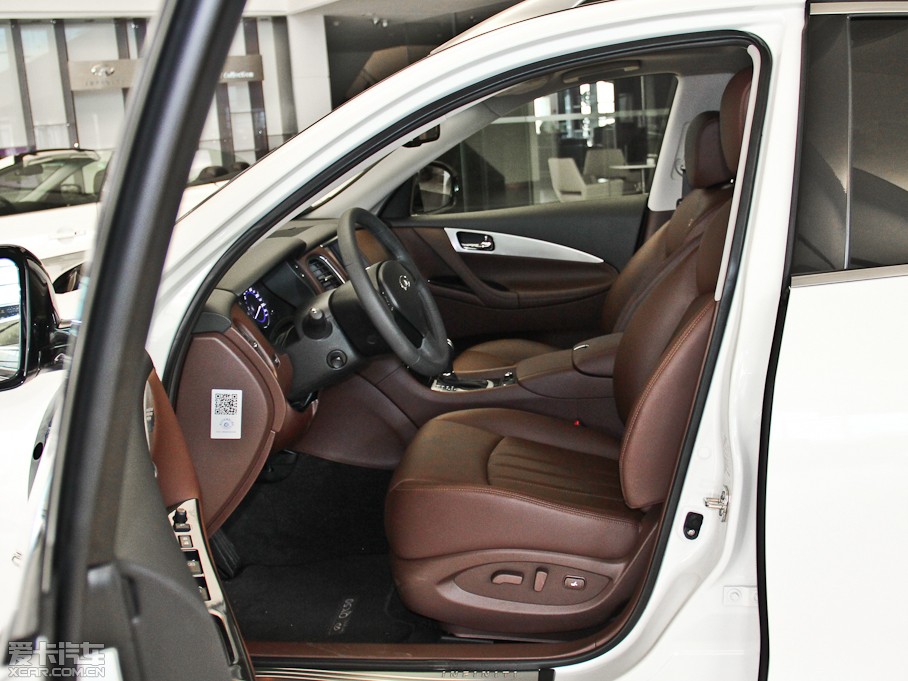 2013ӢQX50(M) Ŀ 2.5L 򌃞Ű