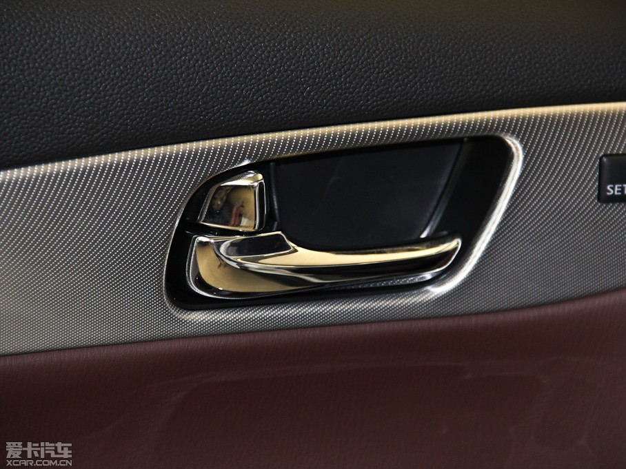 2013ӢQX50(M) Ŀ 2.5L (q)(yu)Ű