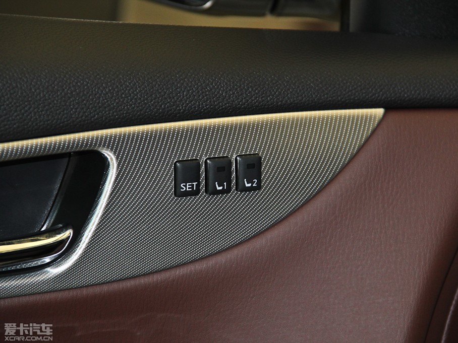 2013ӢQX50(M) Ŀ 2.5L 򌃞Ű