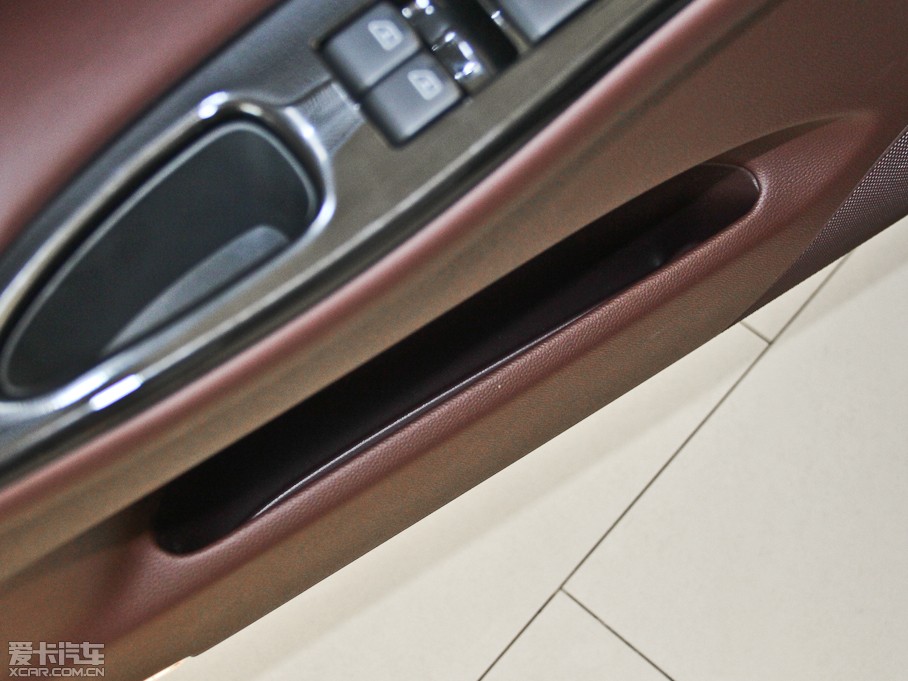 2013ӢQX50(M) Ŀ 2.5L 򌃞(yu)Ű