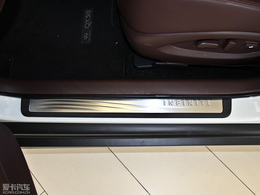 2013ӢQX50(M) Ŀ 2.5L 򌃞Ű