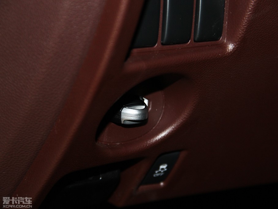 2013ӢQX50(M) Ŀ 2.5L (q)(yu)Ű