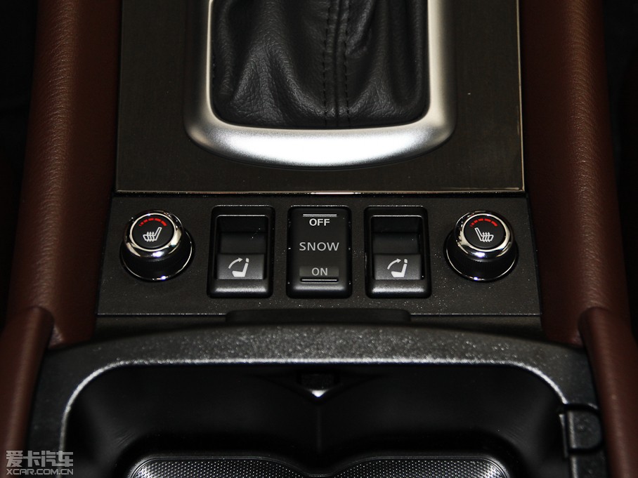 2013ӢQX50(M) Ŀ 2.5L 򌃞Ű