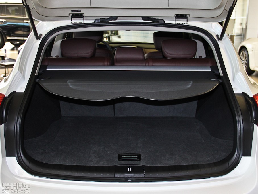 2013ӢQX50(M) Ŀ 2.5L 򌃞Ű