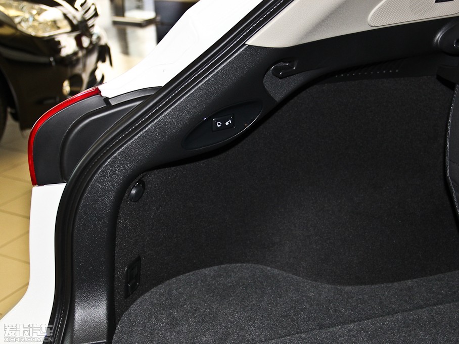 2013ӢQX50(M(jn)) Ŀ 2.5L (q)(yu)Ű