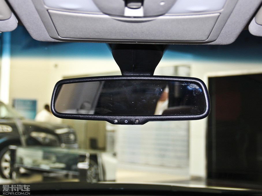 2013ӢQX50(M) Ŀ 2.5L (q)(yu)Ű