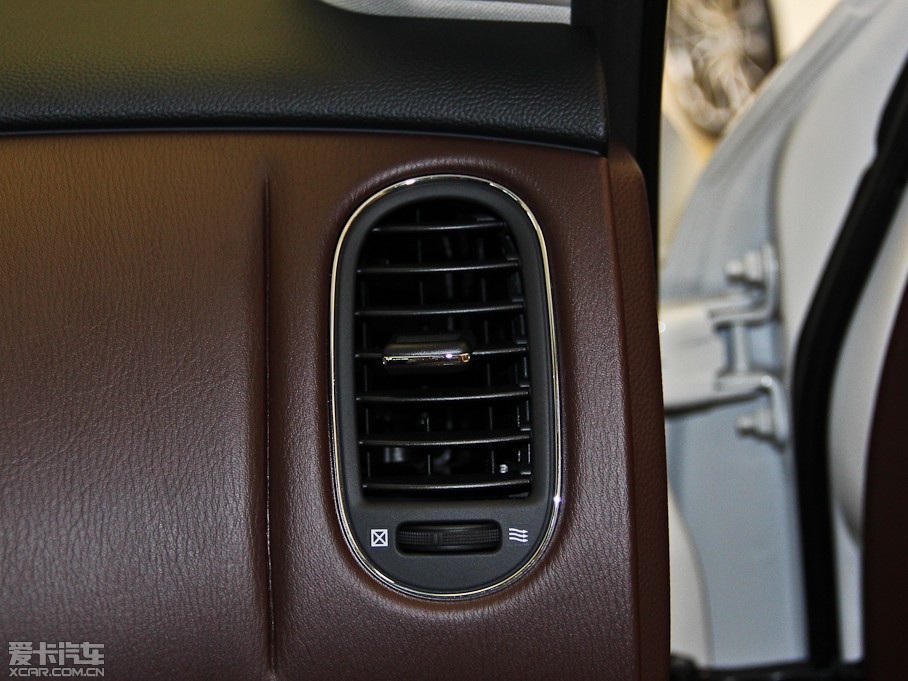 2013ӢQX50(M) Ŀ 2.5L (q)(yu)Ű